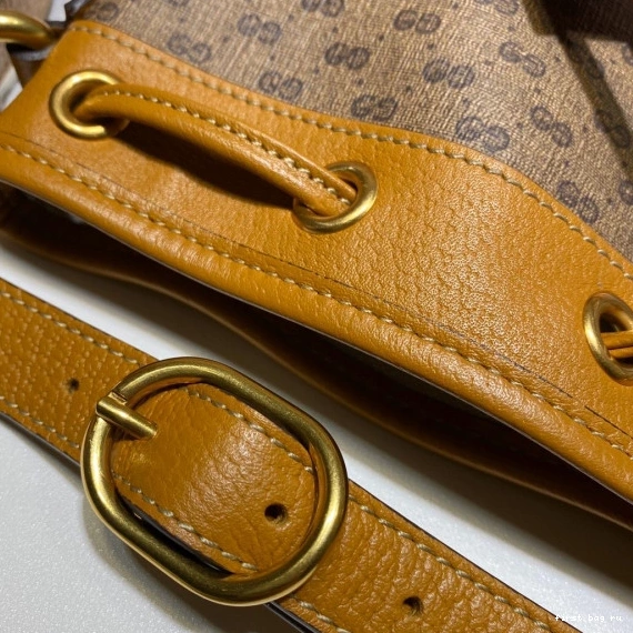 First bag ru Disney x Gucci Bag Mini Bucket 0713